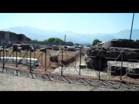 pompeii-tour-temple-of-venus16_thumbnail.jpg